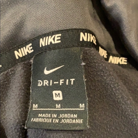 Nike Dri fit hoodie size M HW Volleyball - Picture 7 of 7